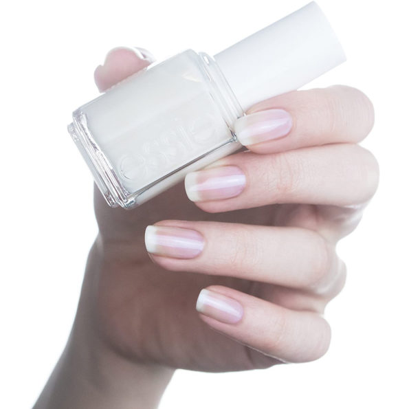 Essie Treat Love Color Fortifiant Pour Les Ongles Normaux A Cassant 01 Treat Me Bright 3